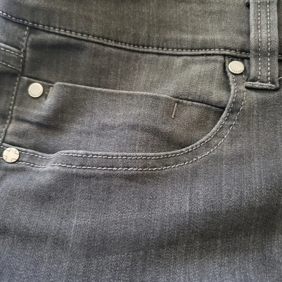 Liverpool Jeans - Picture 8 of 15